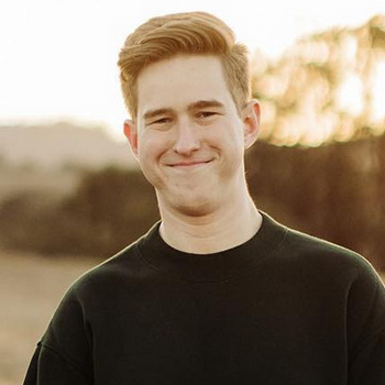 Alex Griswold Biography